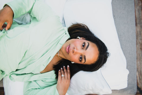 Beauty Sleep Silk Pillowcase | Vegan Haircare Products | IsalineBeauty